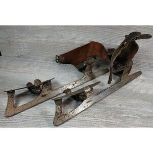 US Hockey 417 Vintage Antique Clamp On Cast Steel Silver Brown Ice Skates